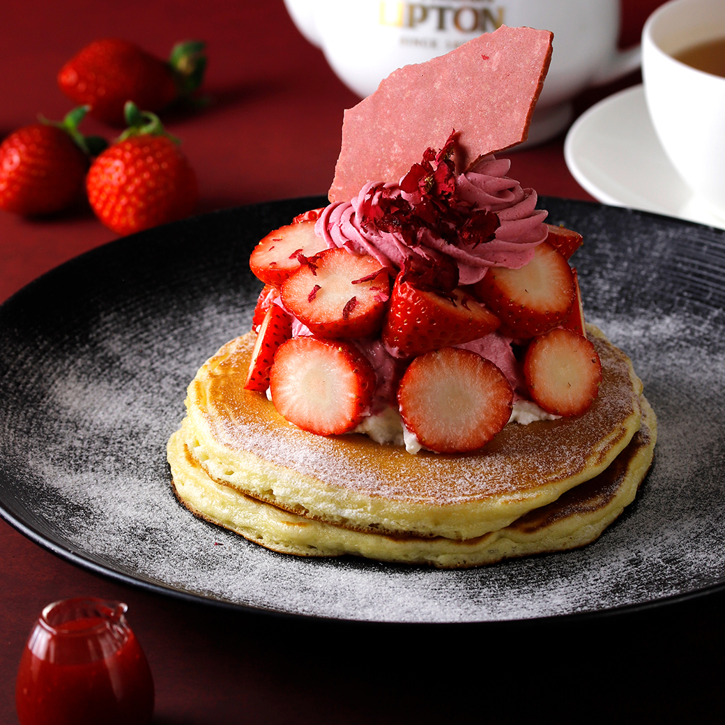 苺のパンケーキ