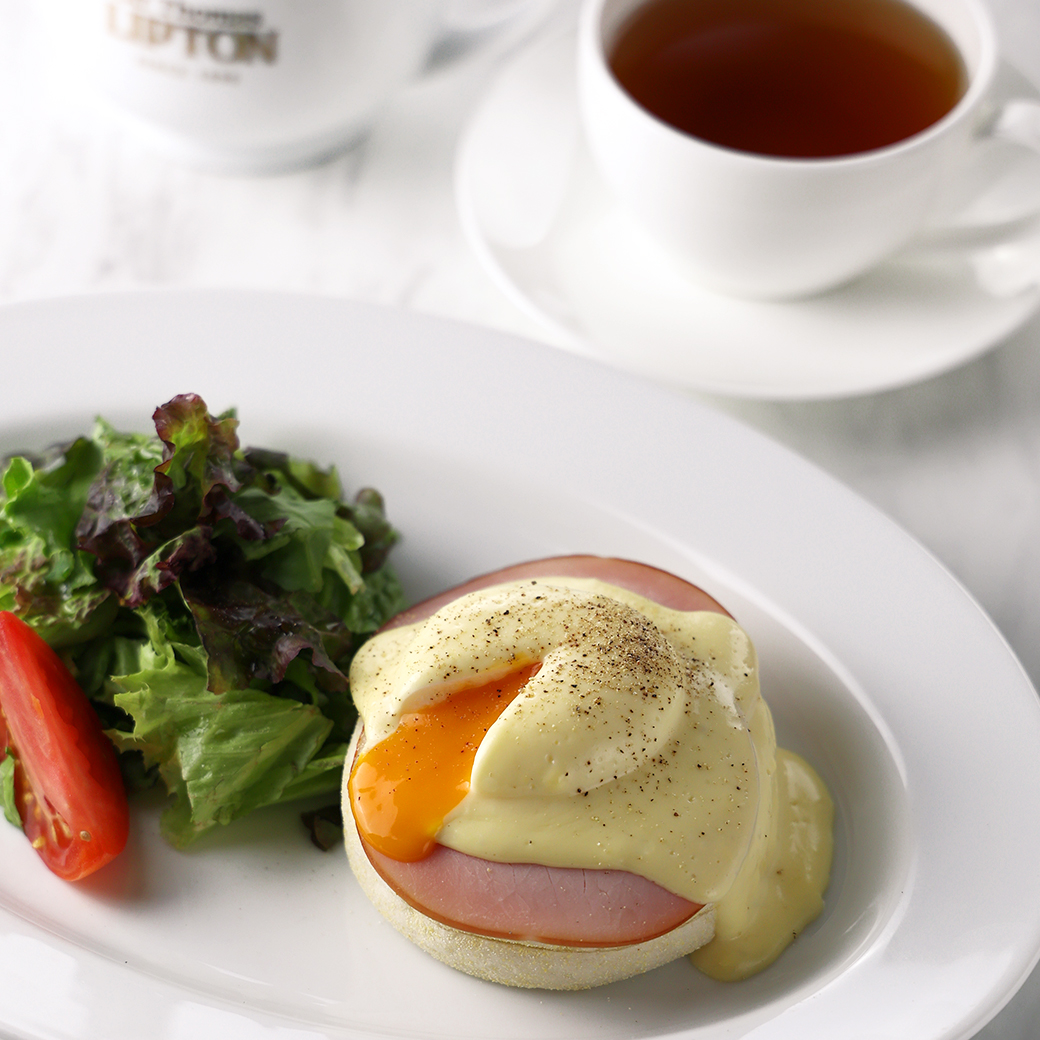 エッグベネディクト